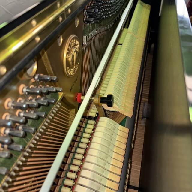 ディアパソン　中古ピアノ　126ME