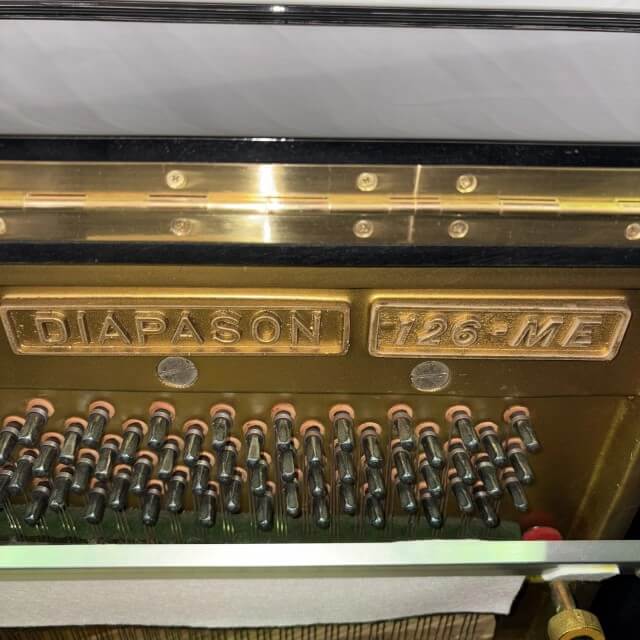 ディアパソン　中古ピアノ　126ME