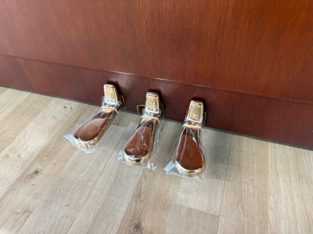 カワイ　中古ピアノ　KL82W(コルグ消音機付き)