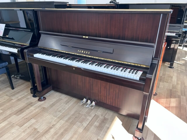 ヤマハ　中古ピアノ　U1H
