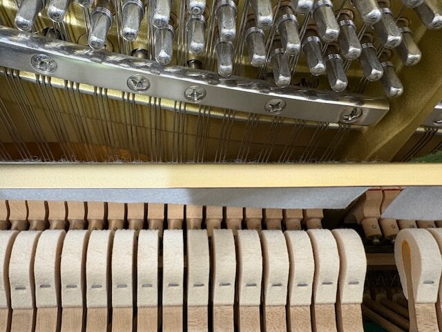 ヤマハ　中古ピアノ　U300