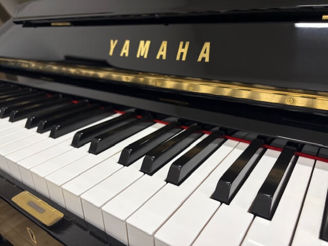 ヤマハ　中古ピアノ　YUS 